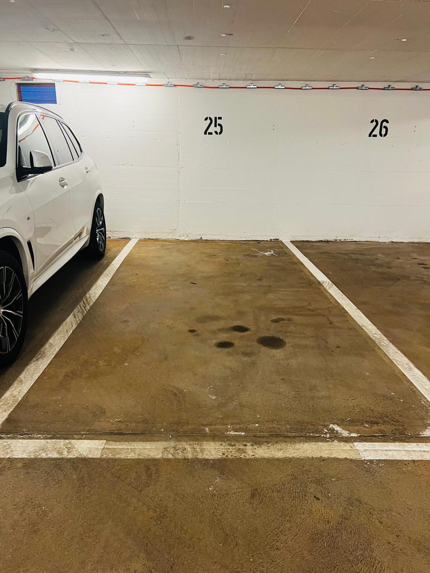 Ladenwohnung In Kreuzberg Mit Parkplatz In Einer Tiefgarage Berlin Luaran gambar